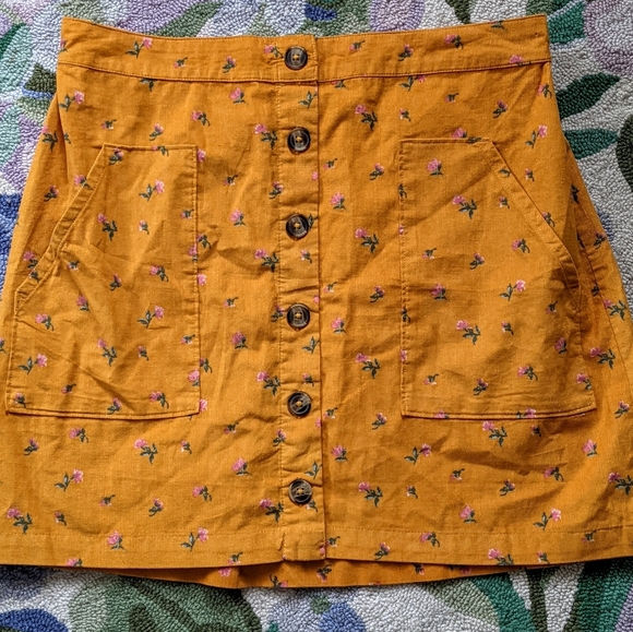 American Eagle Outfitters Dresses & Skirts - Corduroy Floral Mini Skirt Honeycore Garden Hipster Grunge Cottagecore